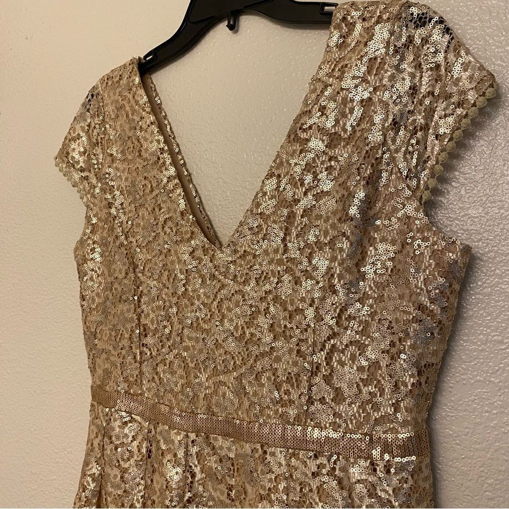 C. Luce Gold champagne all over Sequins formal Dress v neck cap sleeve NYE L - Picture 6 of 15